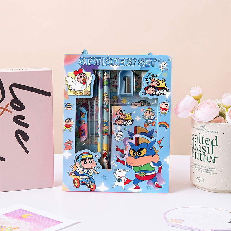 Crayon ShinChans Cute Cartoon  - Ideal Stationery & Office Supply reseña y precio