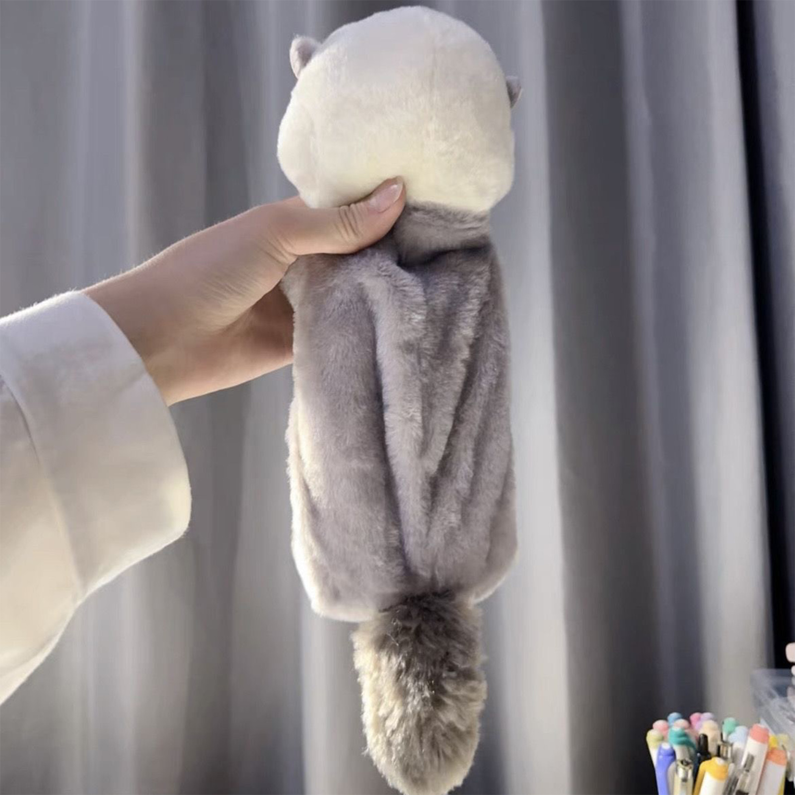 Creative Plush Toy Pencil Case - Stationery Supplier reseña y precio