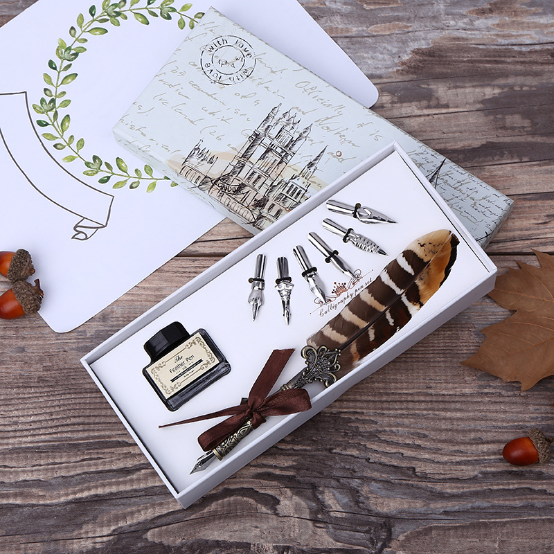 Retro Feather Dip Pen Writing  - Self Inking Stamp reseña y precio