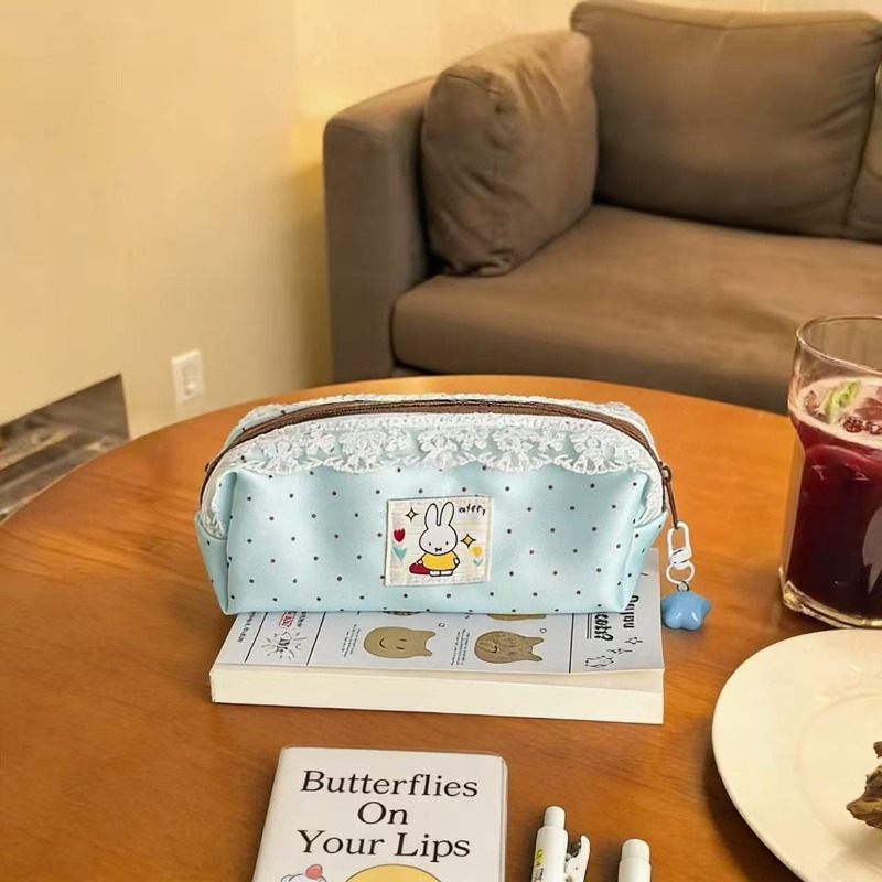 Minimalist Miffy Polka Dot Pen - Pencil Case Large reseña y precio